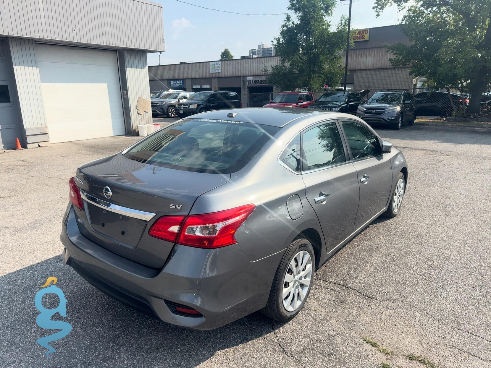 Nissan Sentra 1.8 SV Sentra VII (B17, facelift 2016)