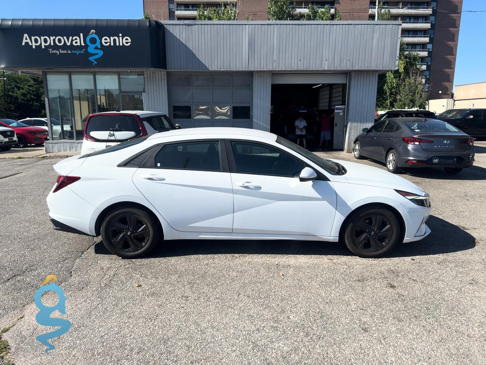 Hyundai Elantra 2.0 Blue