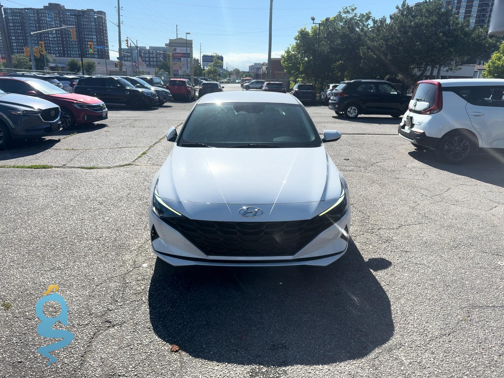 Hyundai Elantra 2.0 Blue