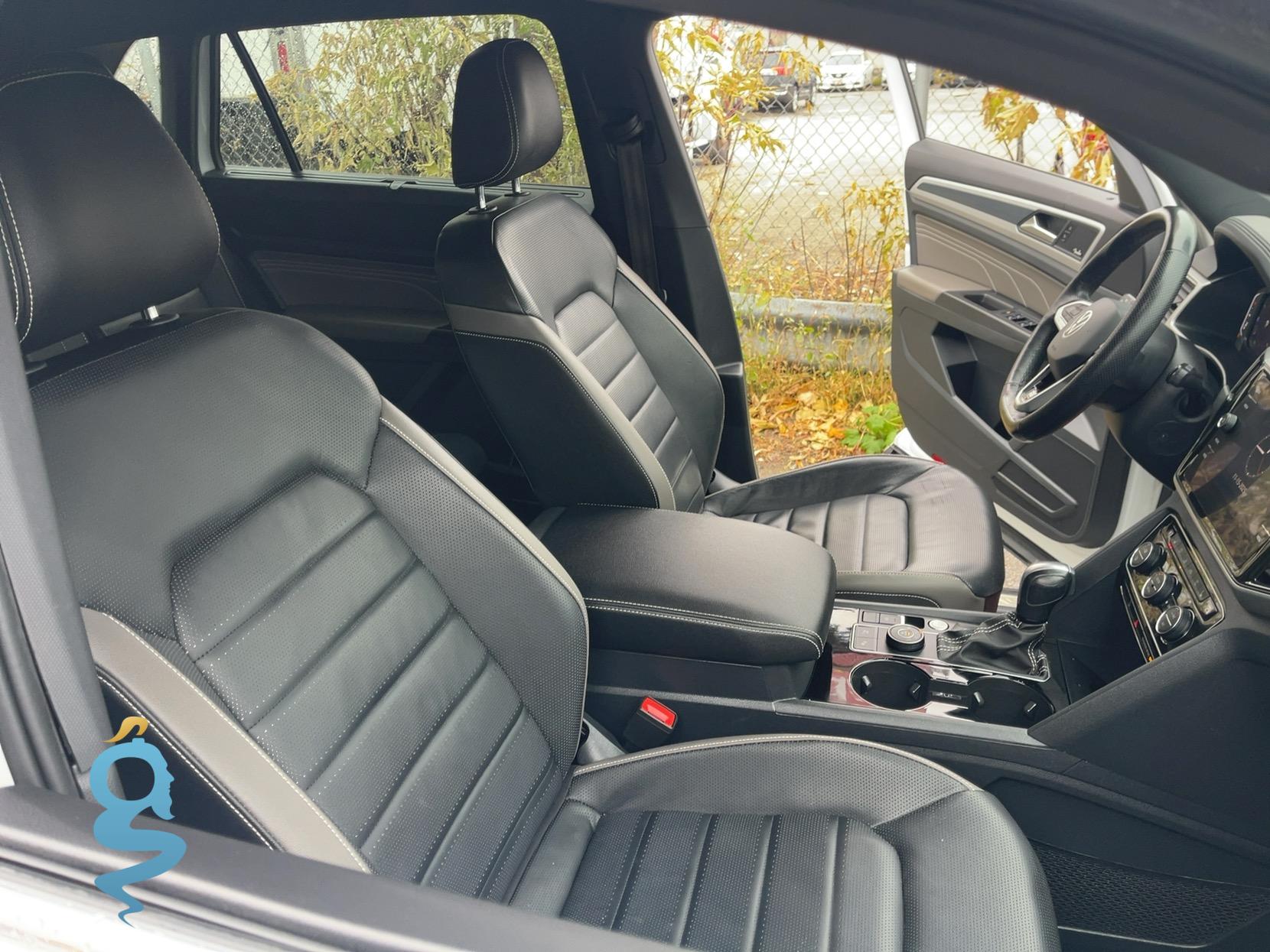 Volkswagen Atlas 3.6 4Motion SEL Premium R-Line