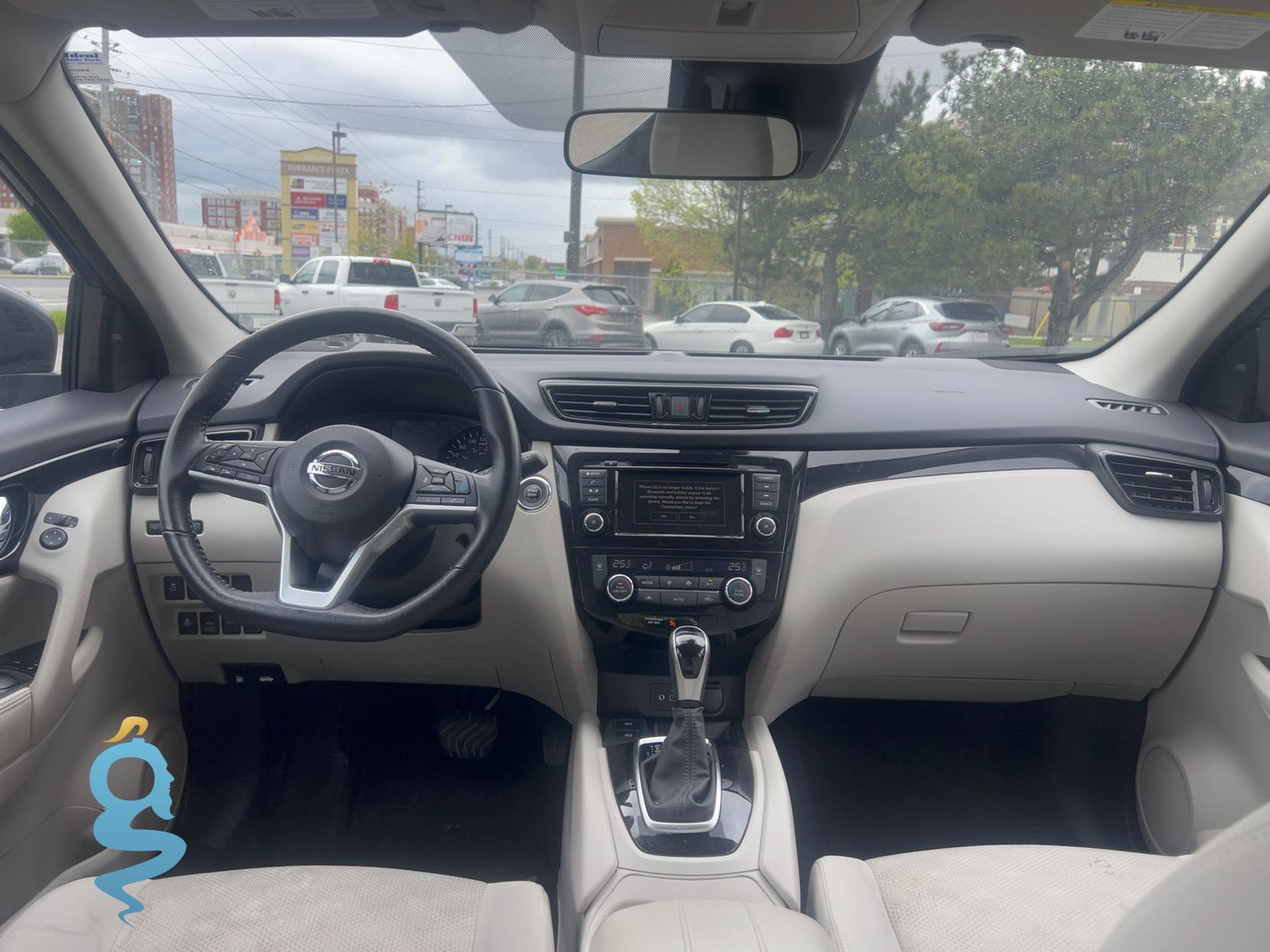 Nissan Rogue 2.0