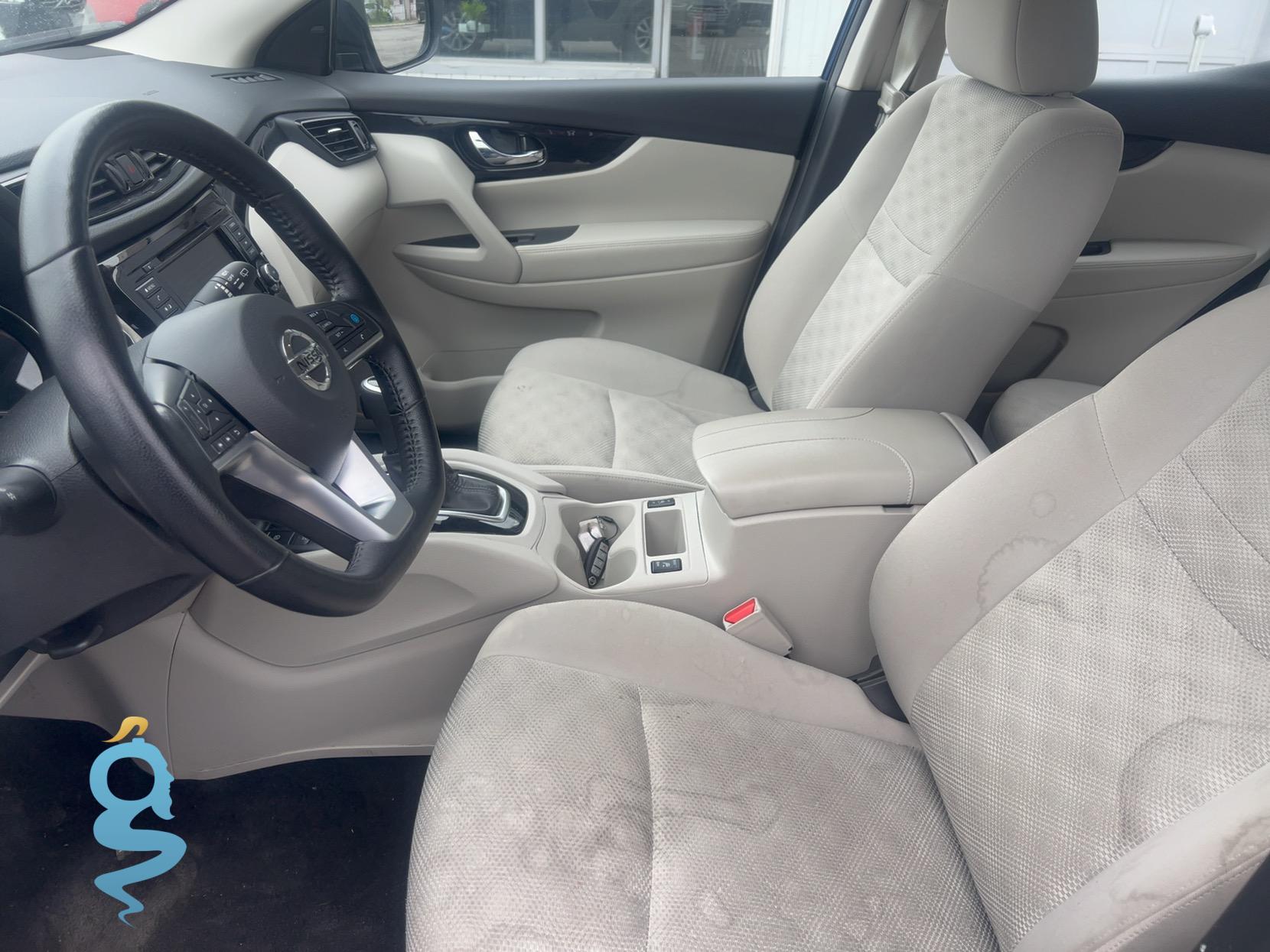 Nissan Rogue 2.0