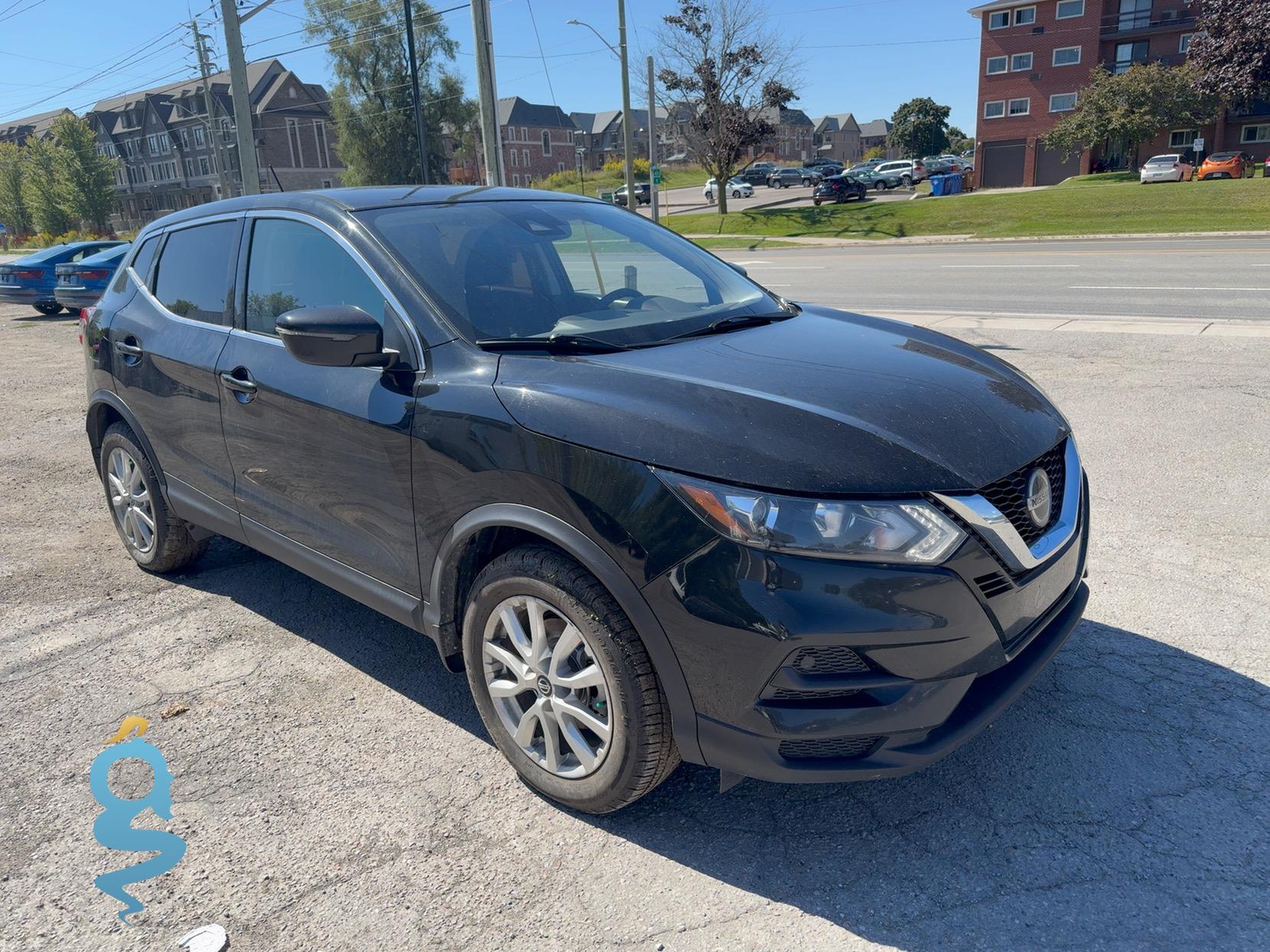 Nissan Rogue 2.0