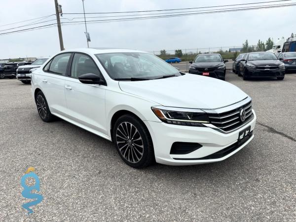 Volkswagen Passat 2.0 Limited Edition Sedan