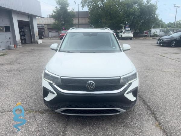 Volkswagen Taos 1.5 SE w/ Sunroof Pkg. Taos (facelift 2024)