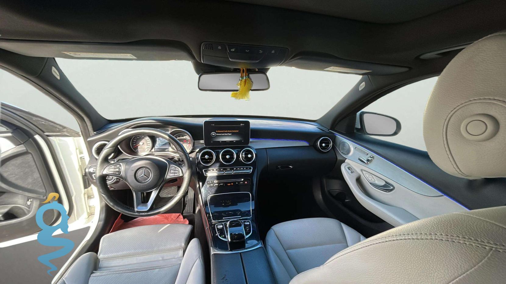 Mercedes-Benz C 300 2.0 C300-4M