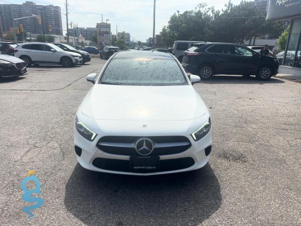 Mercedes-Benz A 220 2.0 A220-4M