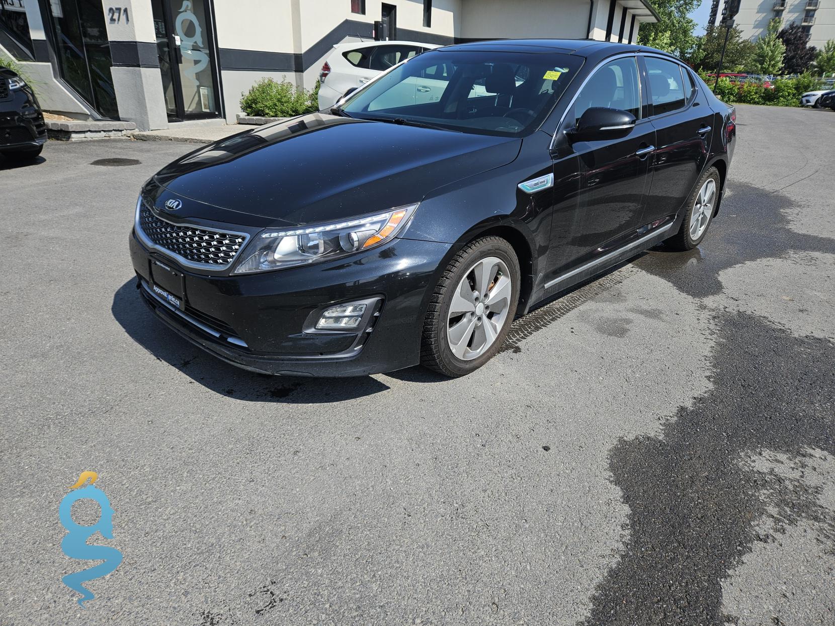 Kia Optima 2.4 GLS / JSL / TAX (Middle level)