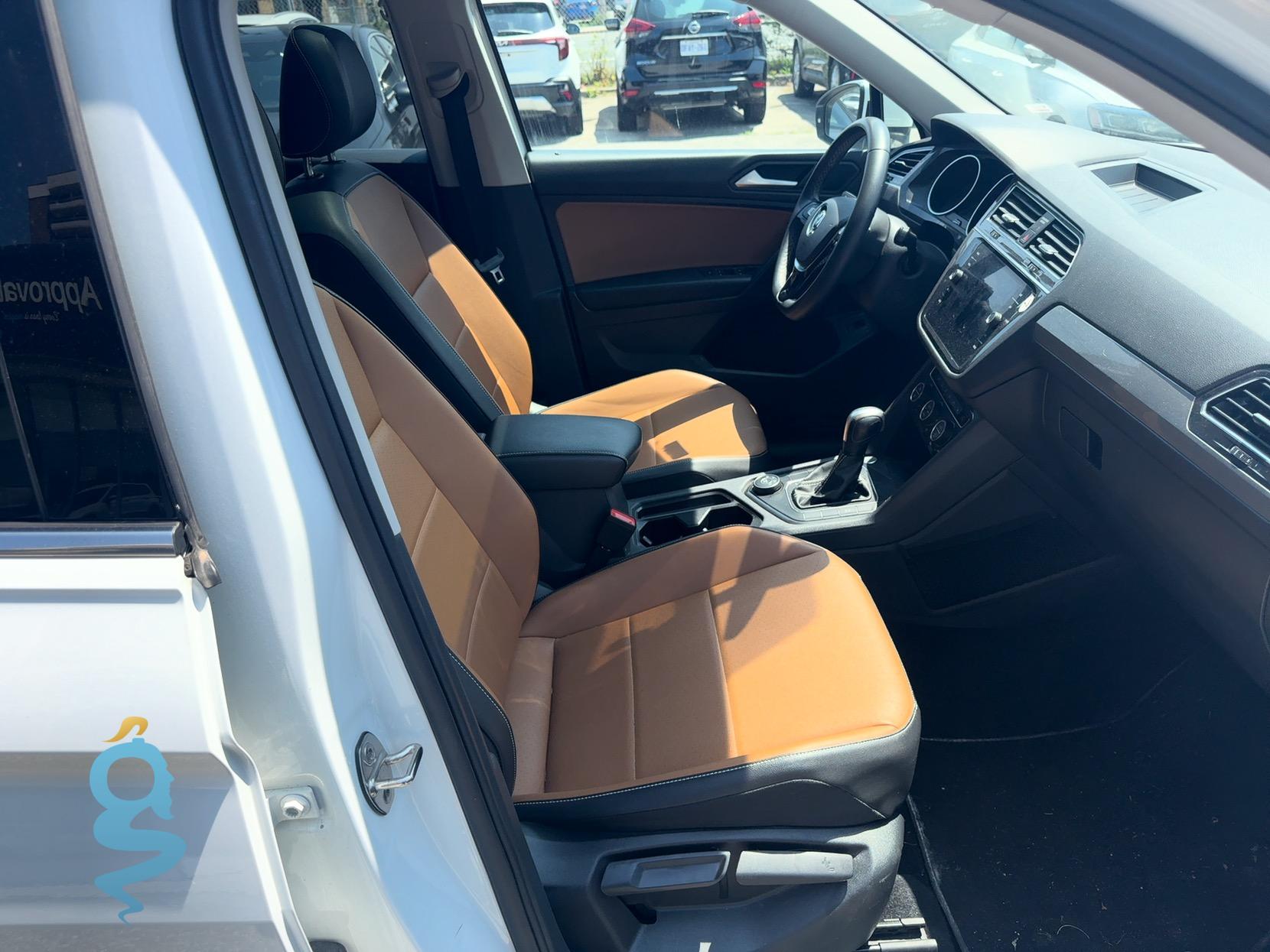 Volkswagen Tiguan 2.0 4Motion SE, SE R-Line Black, SEL 4Motion SE, 4Motion SEL
