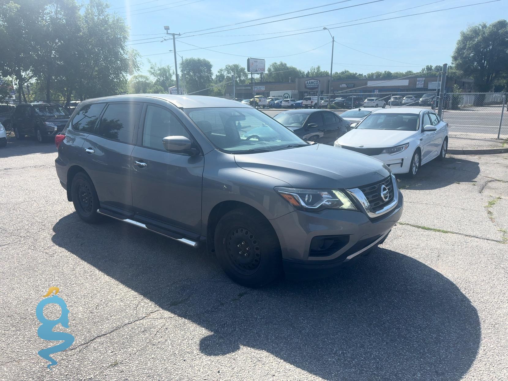Nissan Pathfinder 3.5