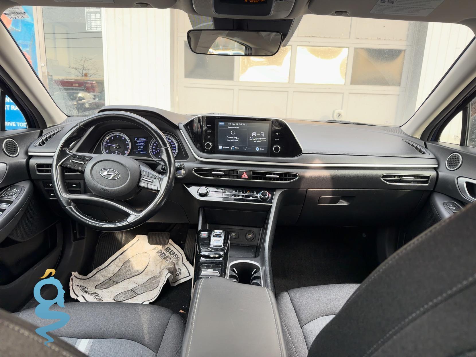 Hyundai Sonata 2.5 SE