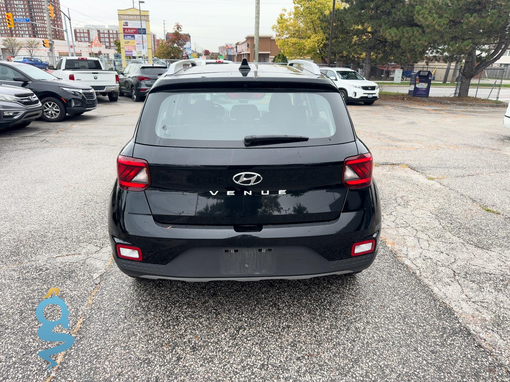 Hyundai Venue 1.6 SEL & Limited