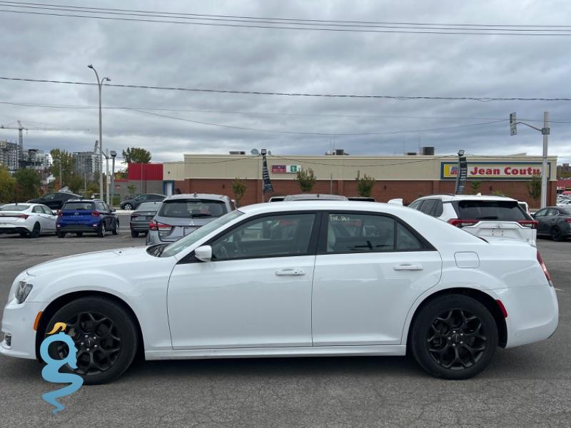 Chrysler 300 3.6 Touring L LX