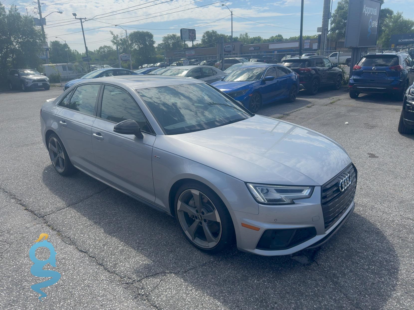 Audi A4 2.0 A4 quattro premium plus