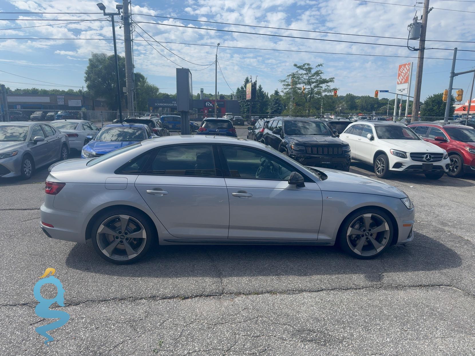 Audi A4 2.0 A4 quattro premium plus