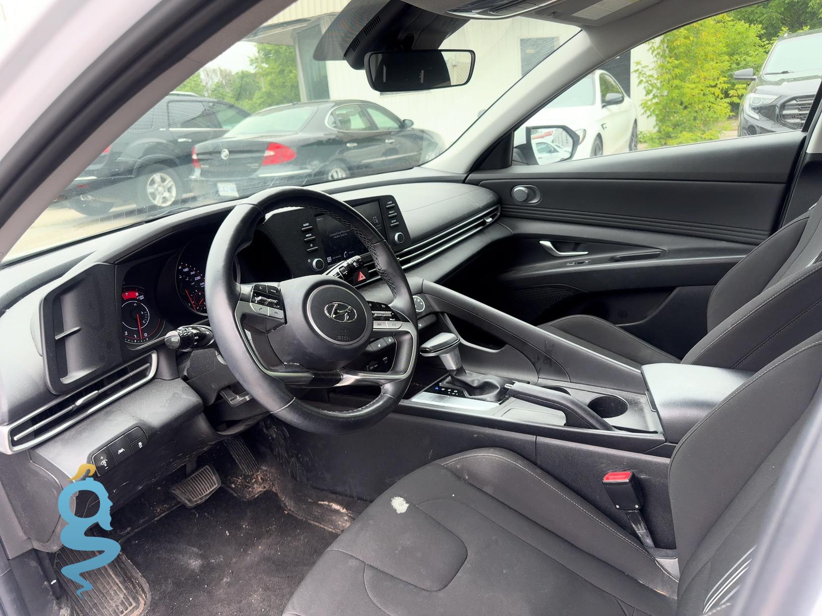 Hyundai Elantra 2.0 SEL