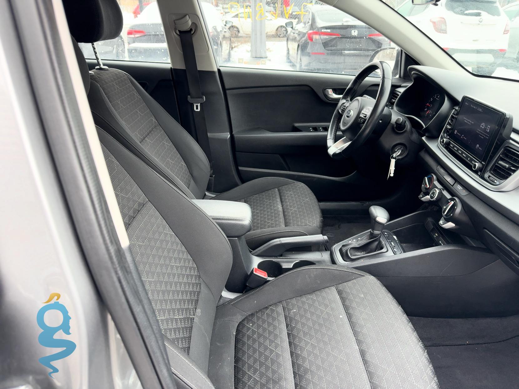 Kia Rio 1.6 LX, S