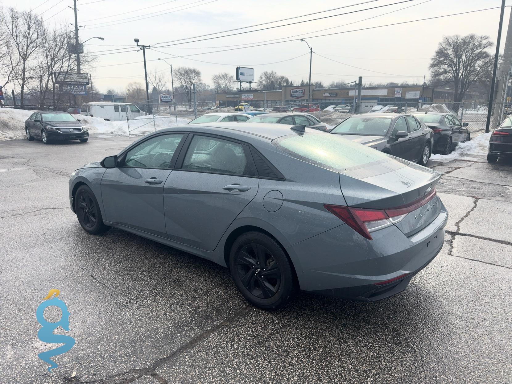 Hyundai Elantra 2.0 Blue