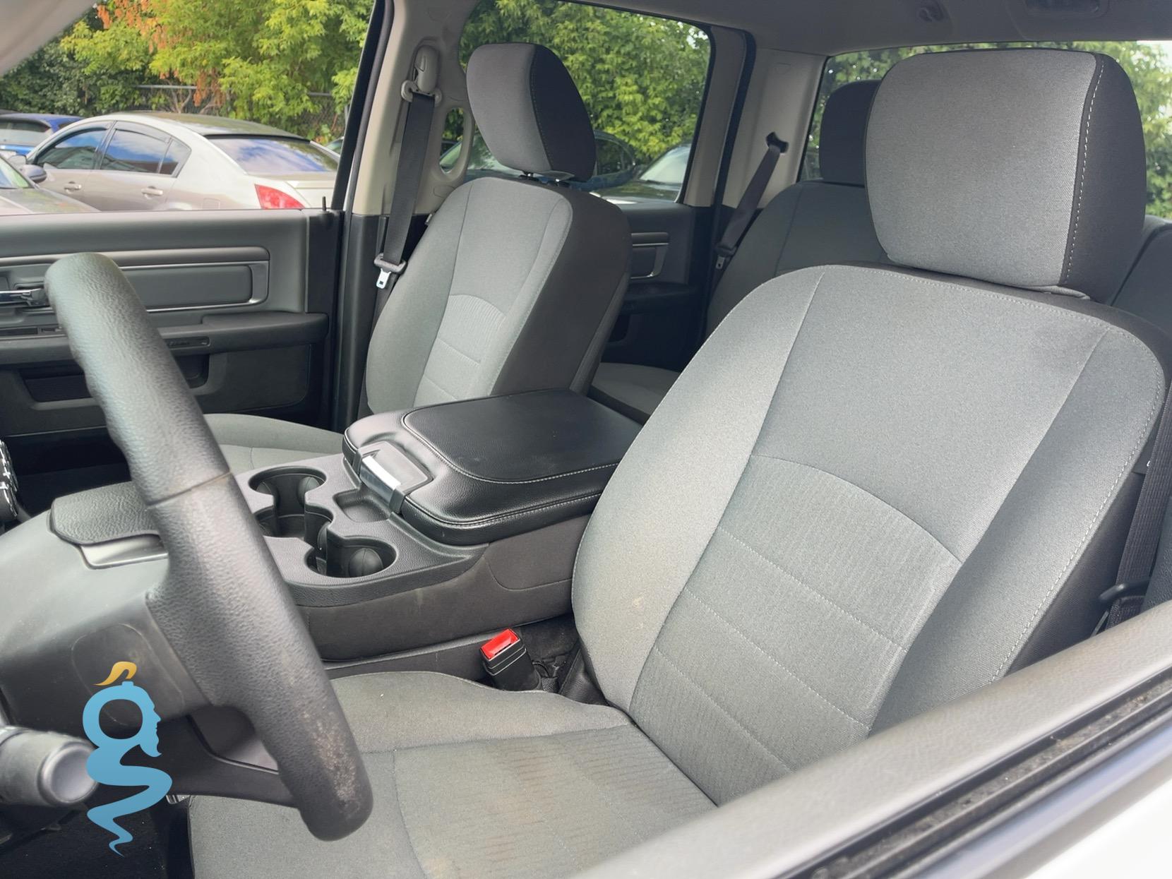 Ram 1500 5.7 Crew Cab SLT Classic (DS)