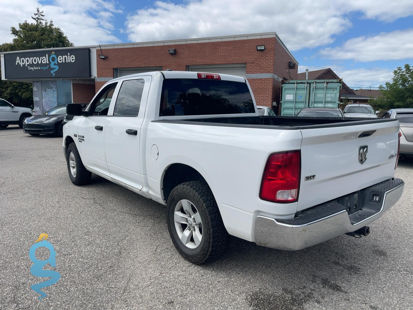 Ram 1500 5.7 Crew Cab SLT Classic (DS)