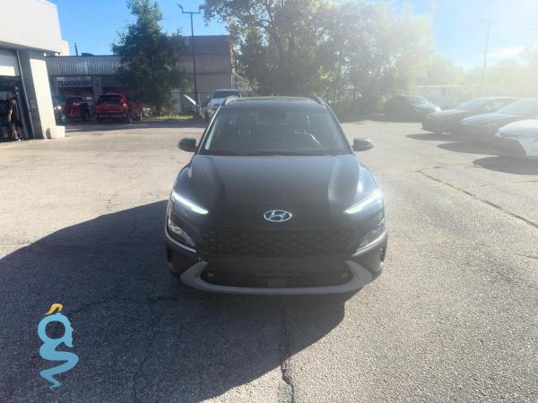 Hyundai Kona 2.0 N Line Base Without FCA, SEL w/o Convenience Pkg Kona II