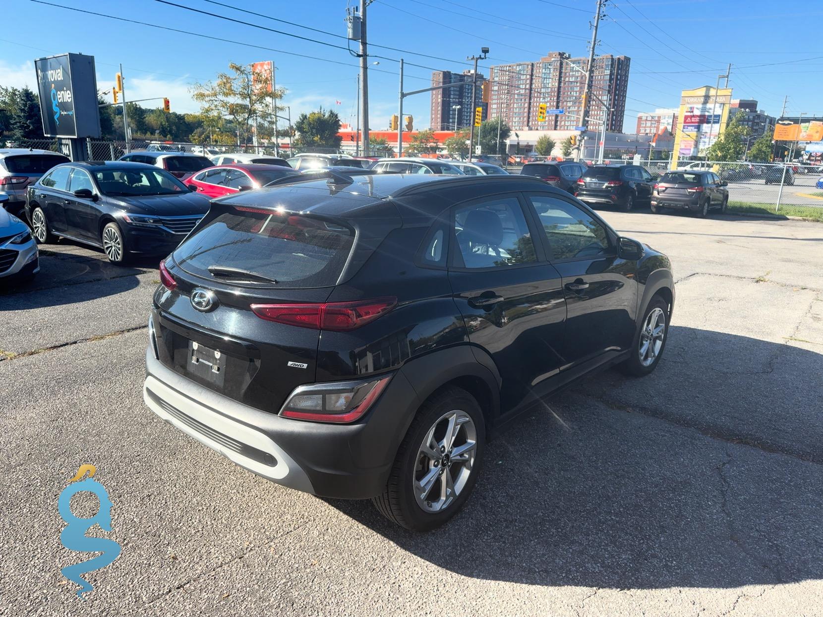 Hyundai Kona 2.0 N Line Base Without FCA, SEL w/o Convenience Pkg Kona II