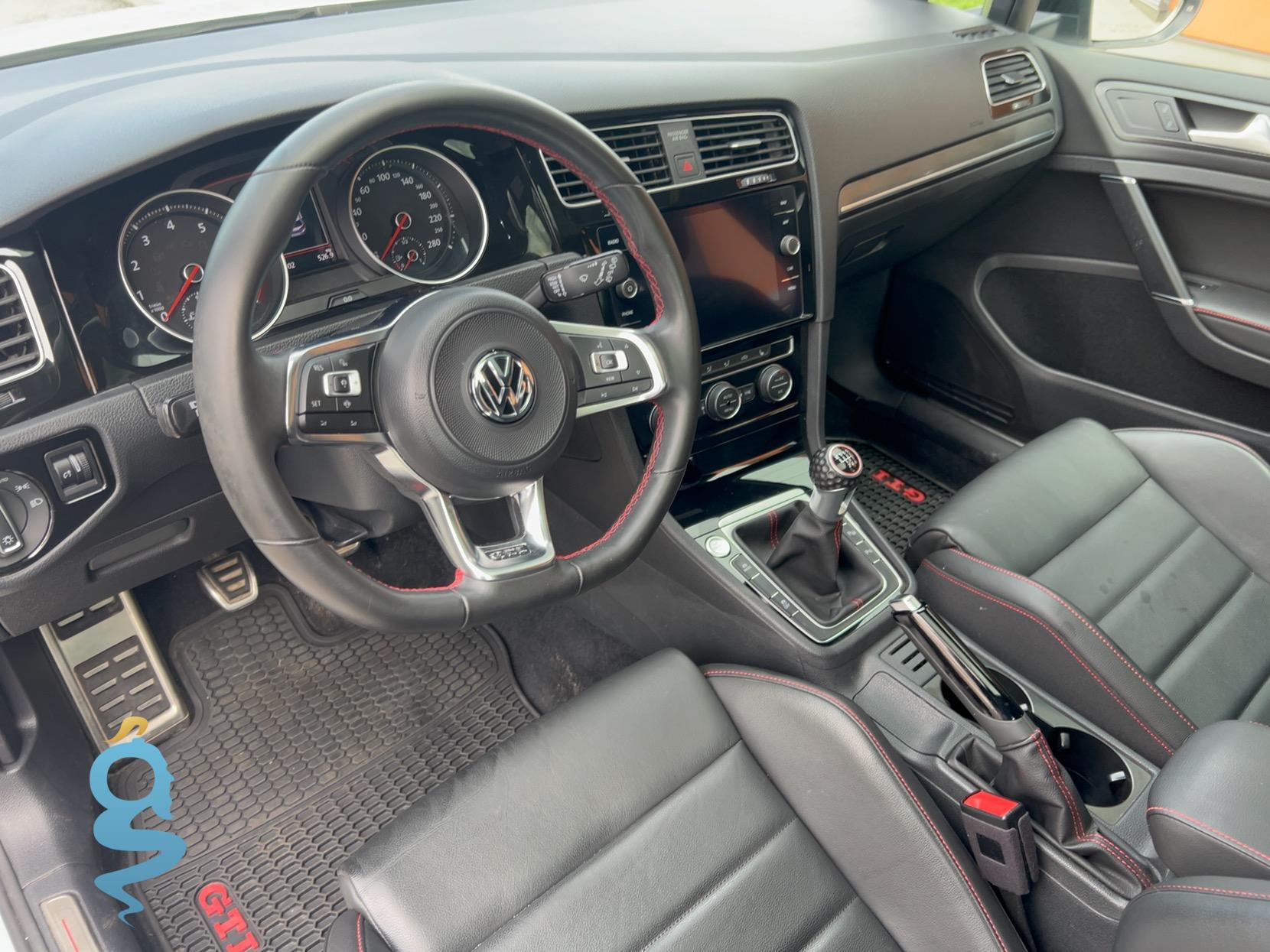 Volkswagen Golf 2.0 S / SE / Autobahn