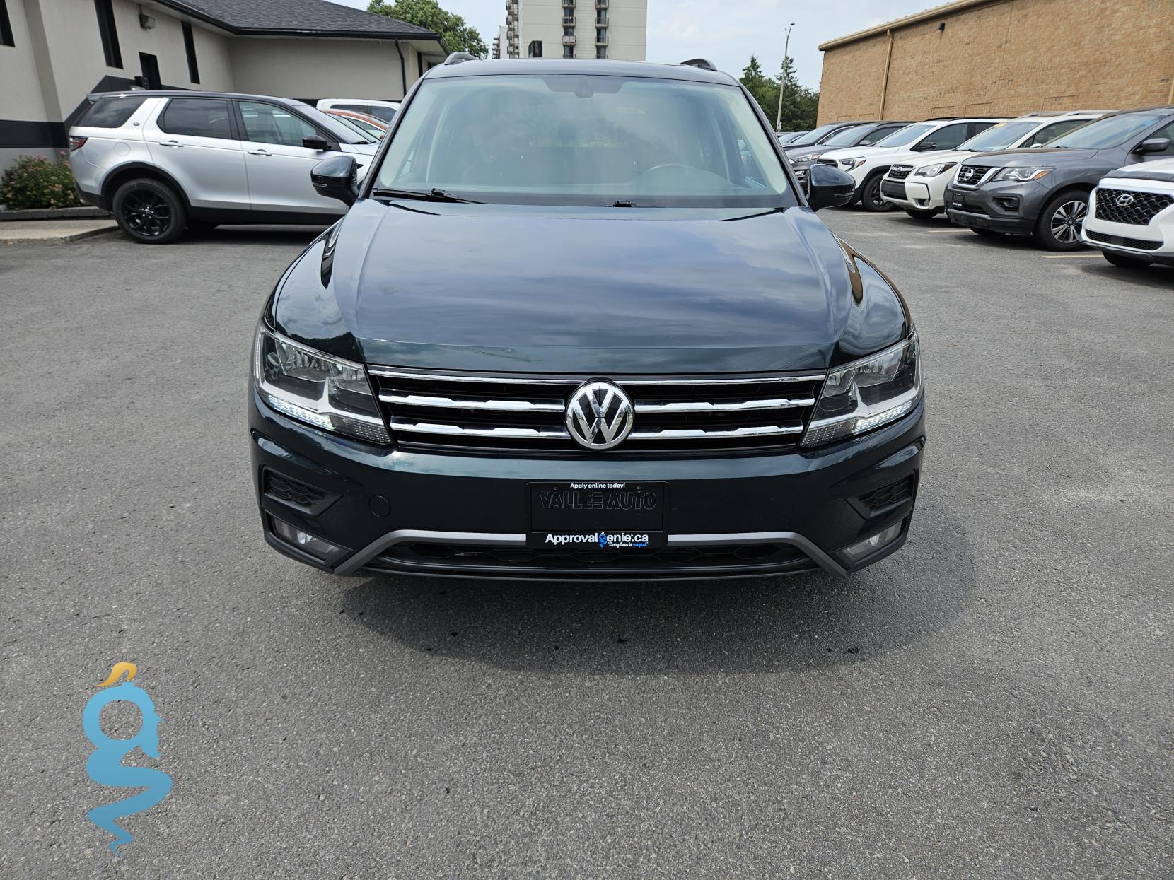 Volkswagen Tiguan 2.0 SE, SEL 4Motion