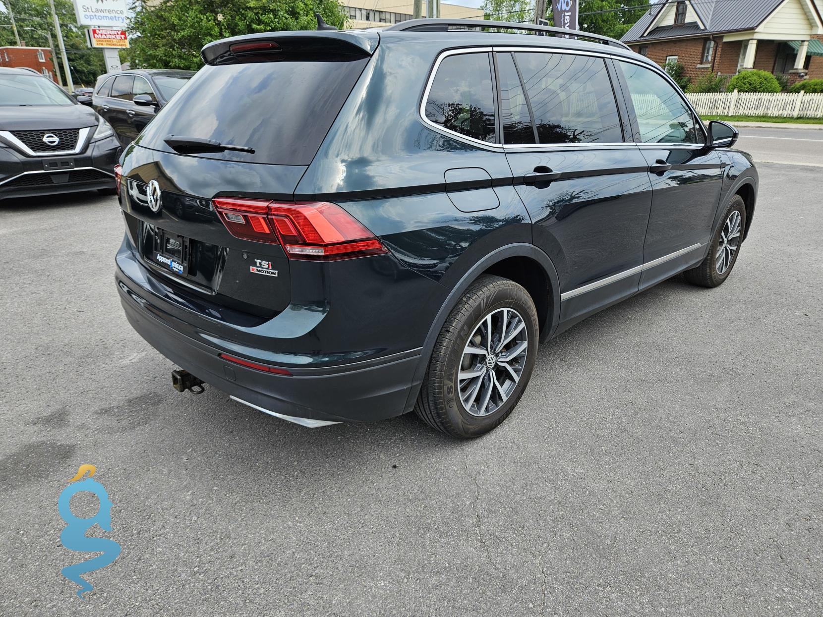 Volkswagen Tiguan 2.0 SE, SEL 4Motion