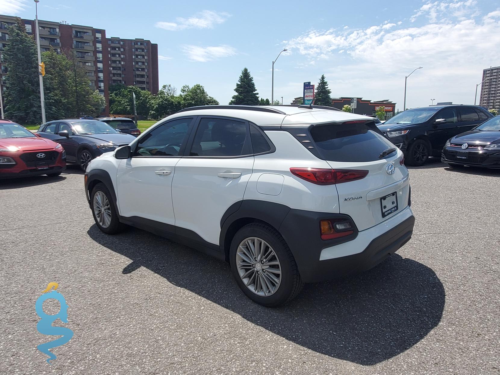 Hyundai Kona 2.0 SEL with Tech Pkg