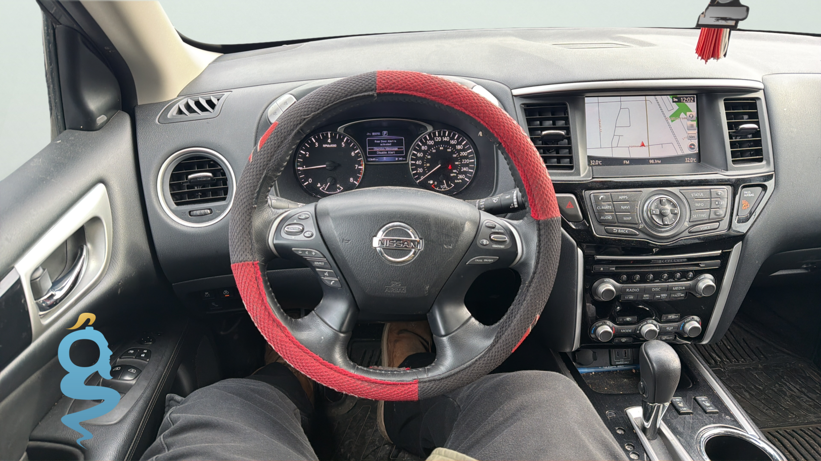 Nissan Pathfinder 3.5 Grade SV Crossover