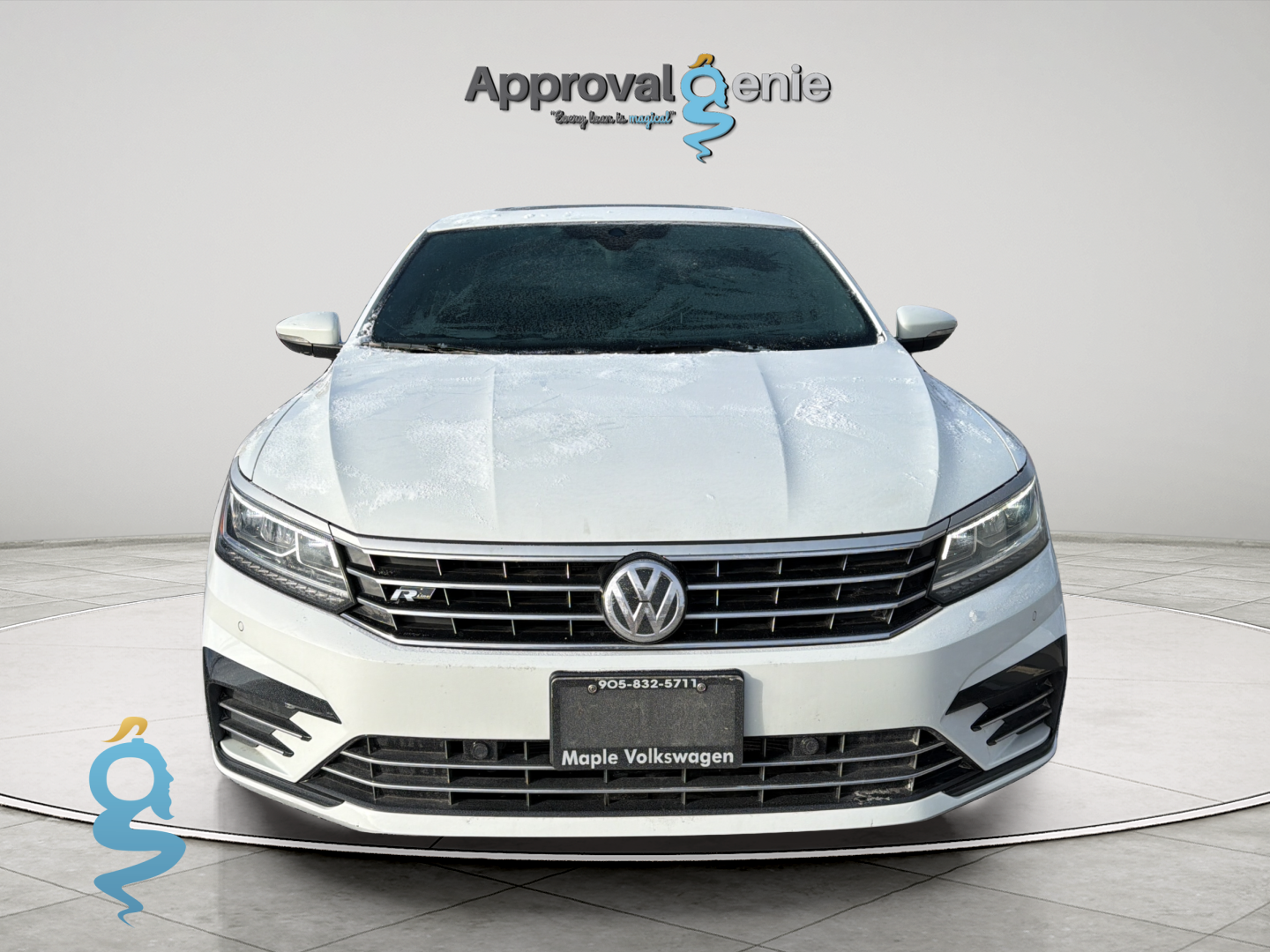 Volkswagen Passat 1.8 Highline w/ R-Line