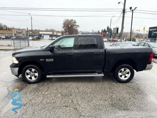 Ram 1500 5.7 ST DS (Single Rear Wheels)