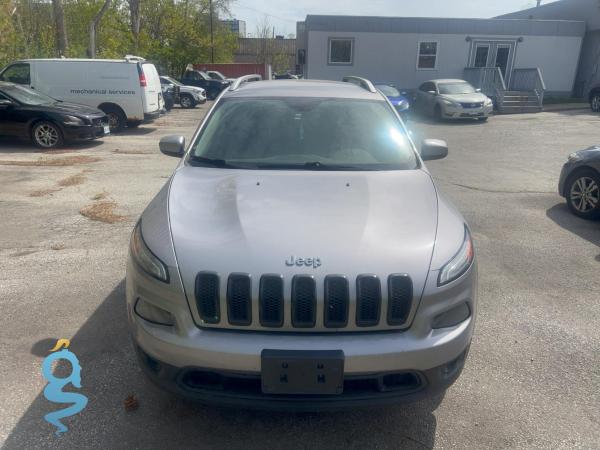 Jeep Cherokee 2.4 Latitude(US,Mex), Longitude(BUX), North(Can) KL