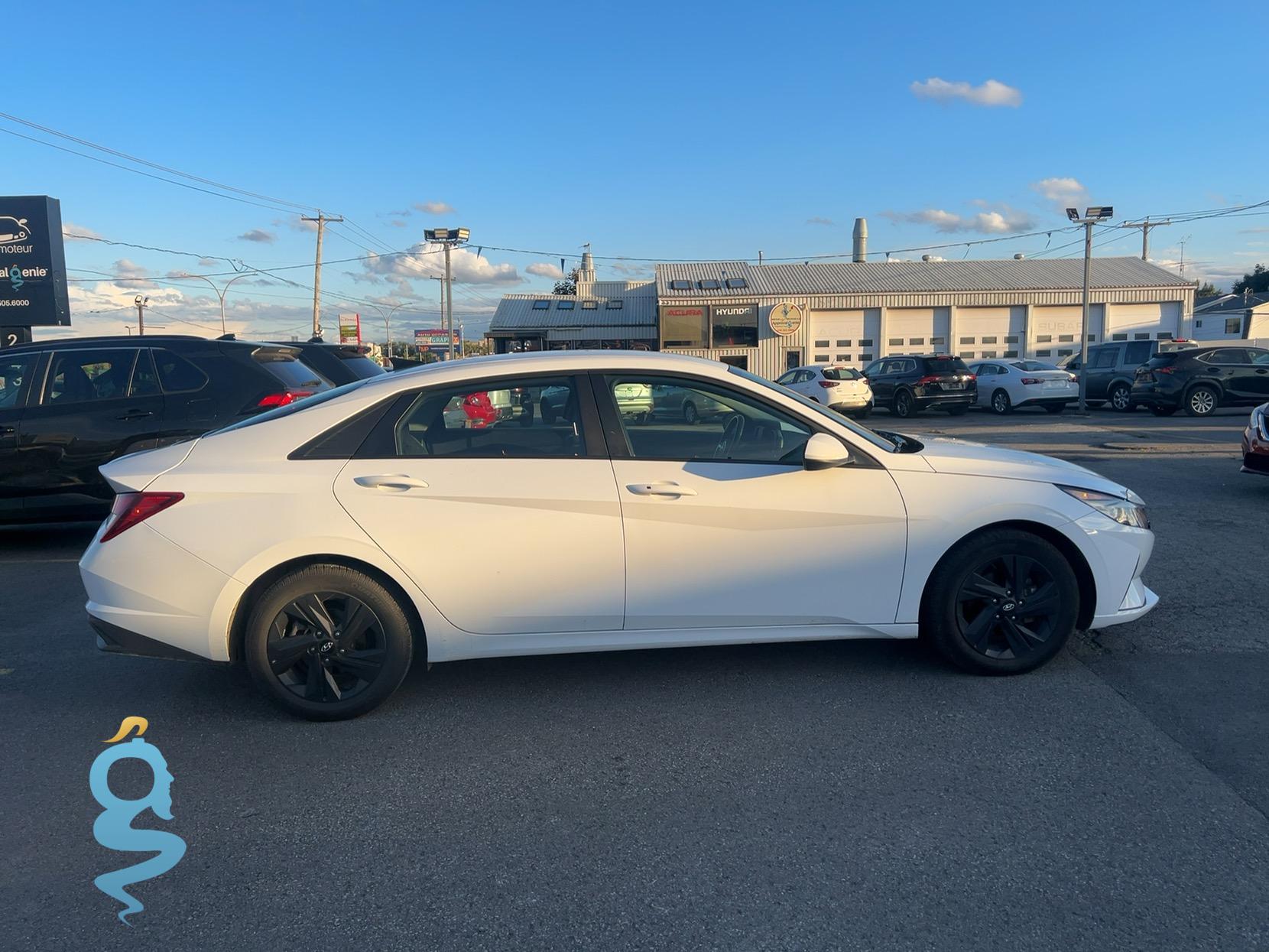 Hyundai Elantra 2.0 Blue