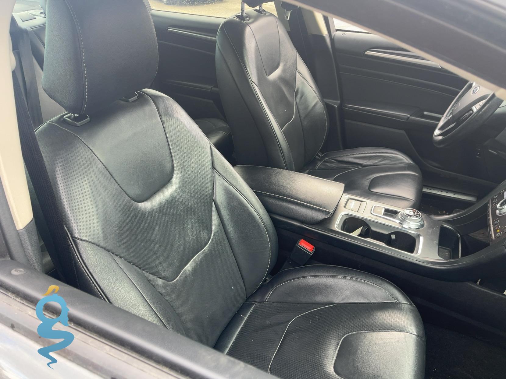 Ford Fusion 2.0 Titanium HEV Titanium HEV