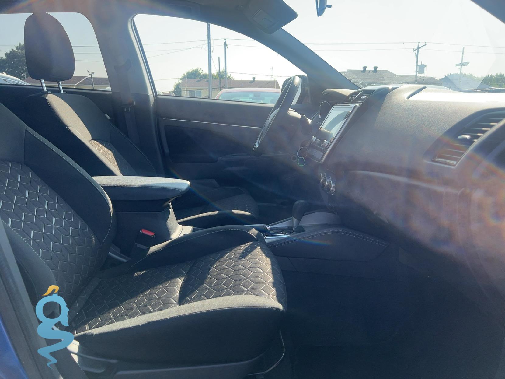 Mitsubishi RVR 2.4