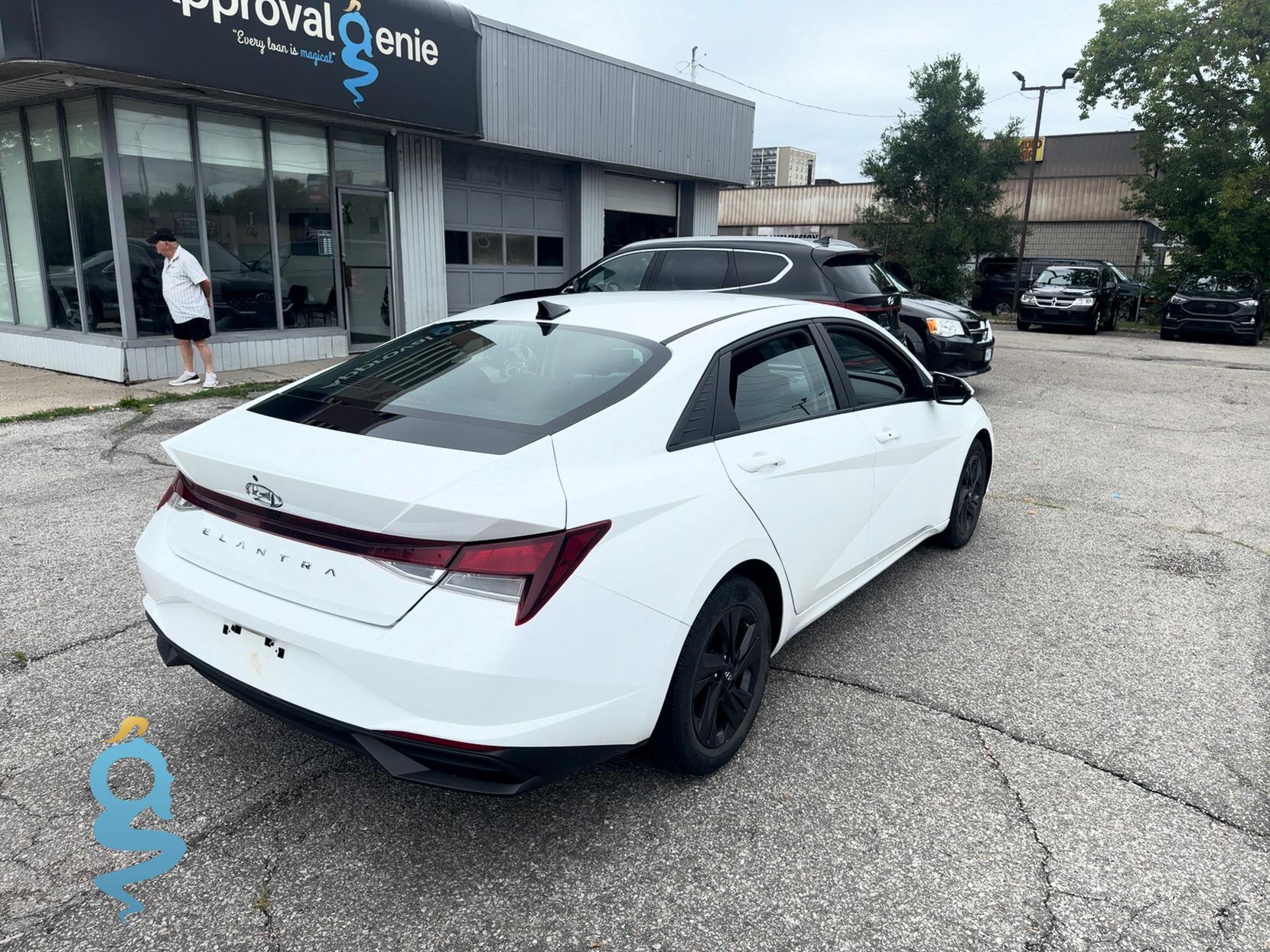 Hyundai Elantra 2.0 Blue