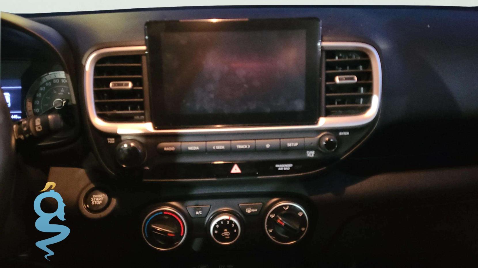 Hyundai Venue 1.6 SEL & Limited