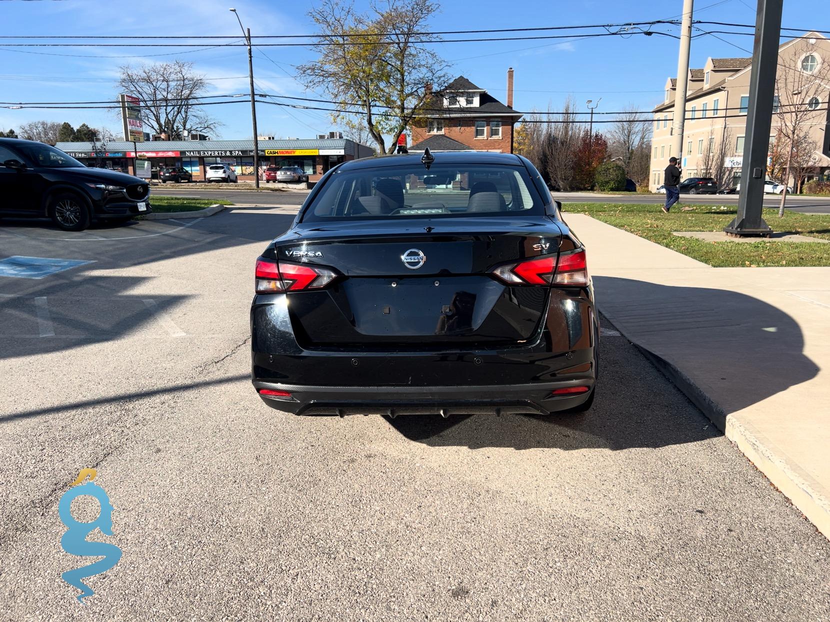 Nissan Versa 1.6 Grade SV