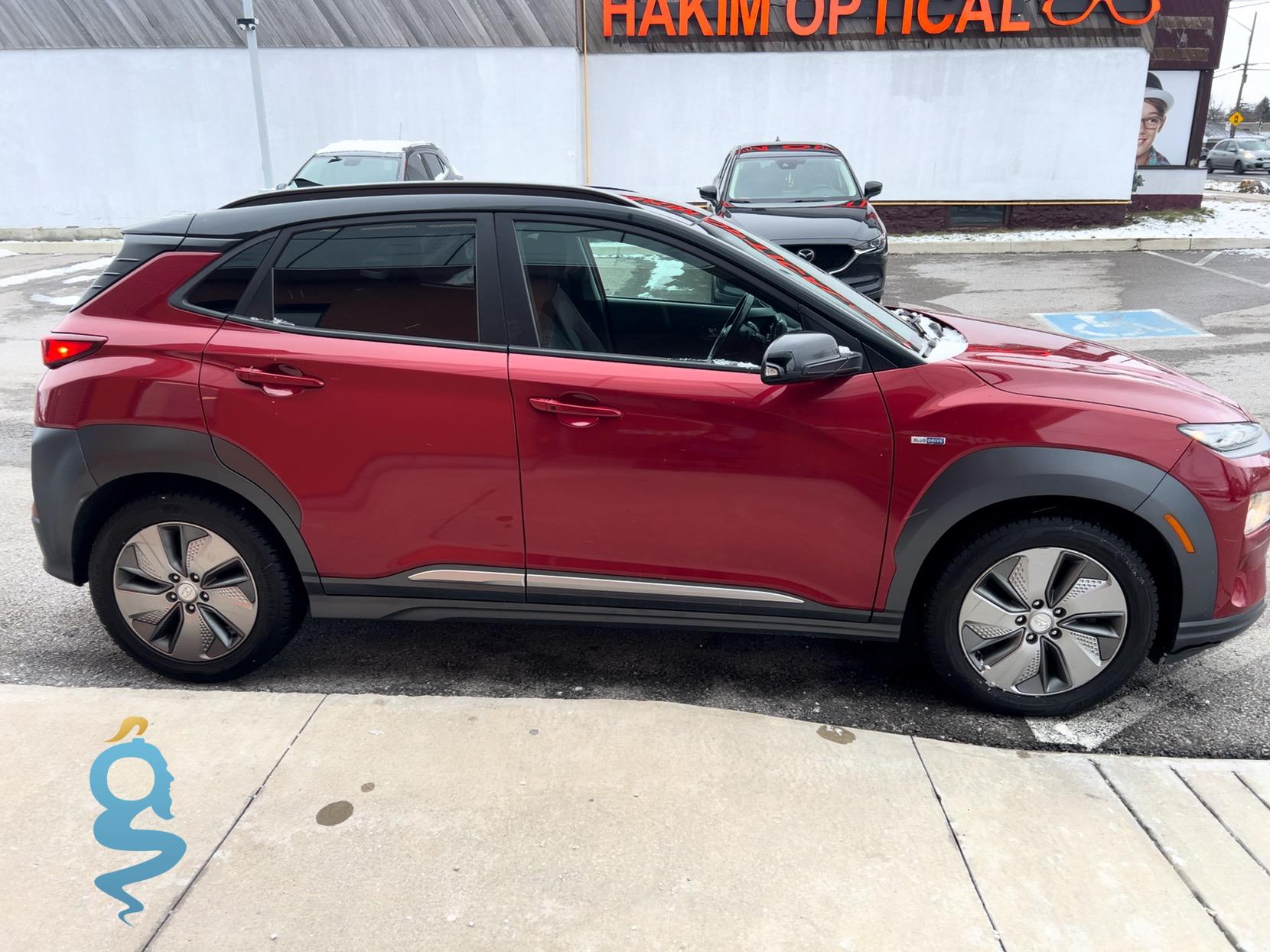 Hyundai Kona SEL