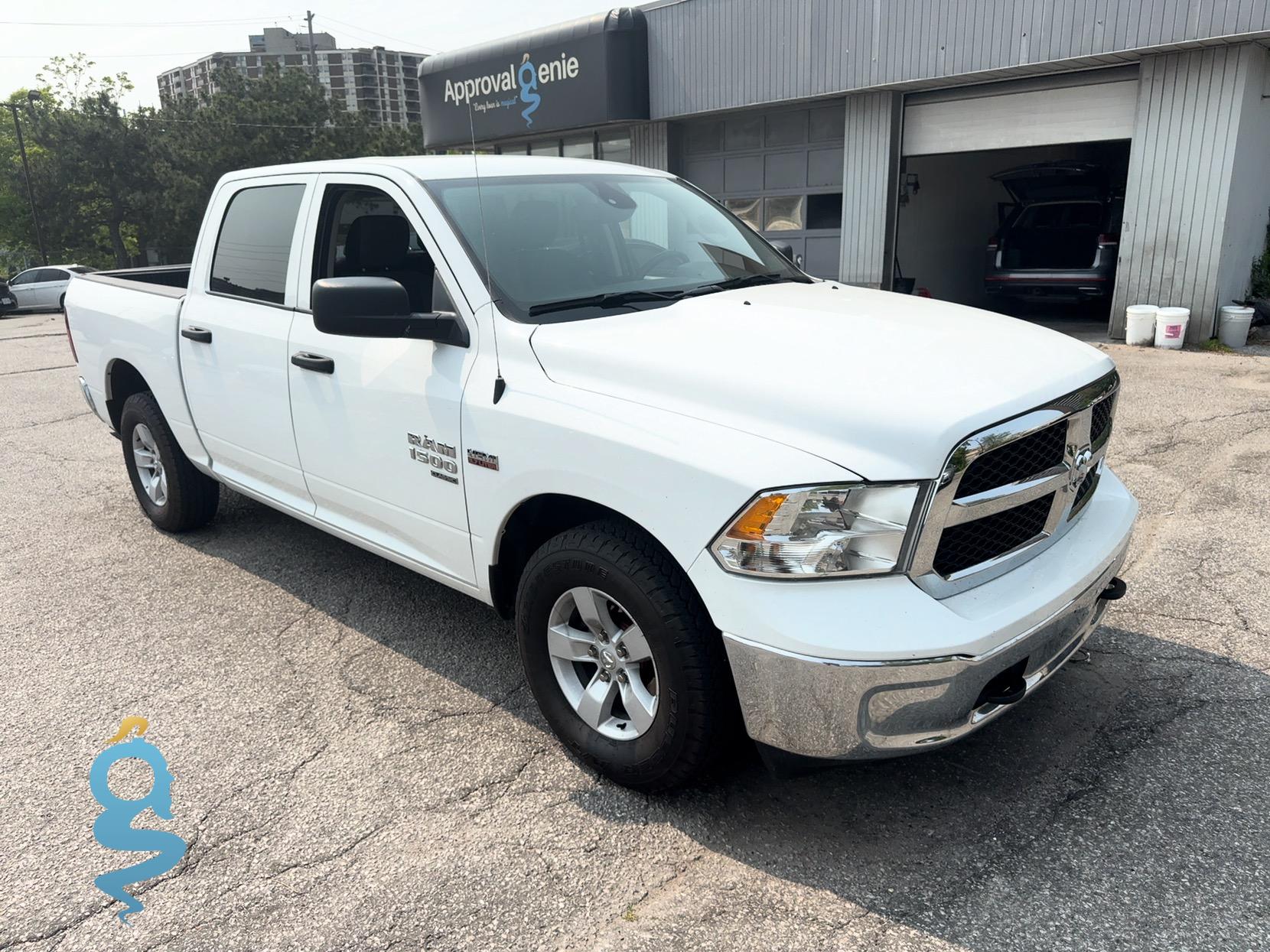 Ram 1500 5.7 Crew Cab SLT Classic (DS)