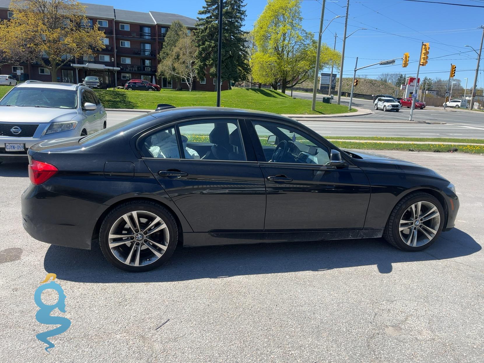 BMW 3 Series 2.0 330i xDrive 3-Series