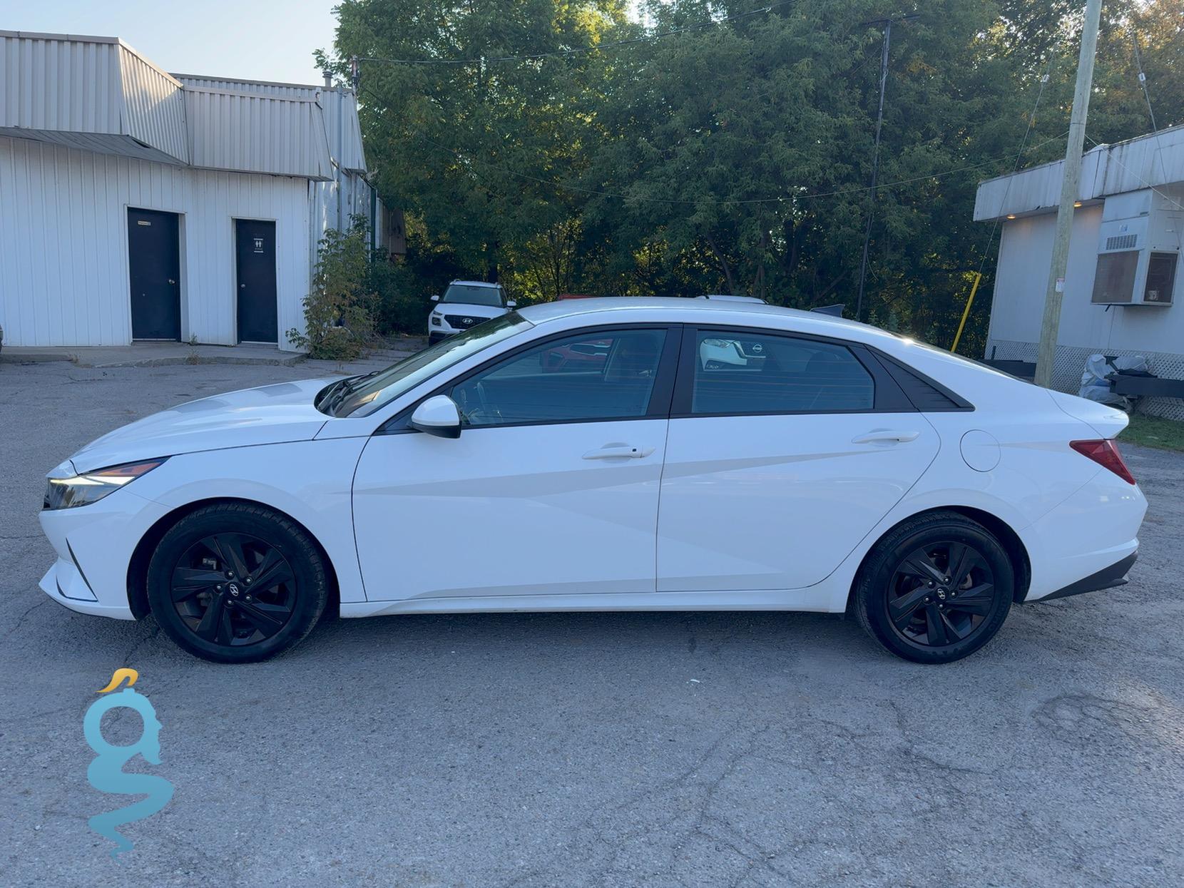 Hyundai Elantra 2.0 Blue