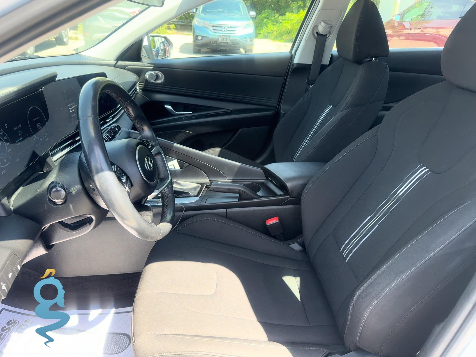 Hyundai Elantra 2.0 SEL