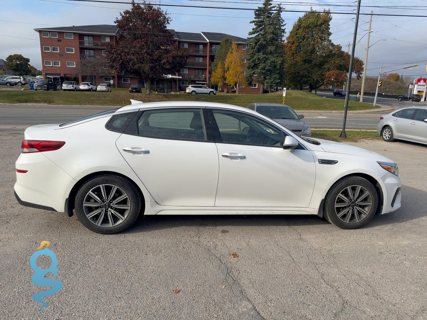 Kia Optima 2.4 GLS, JSL