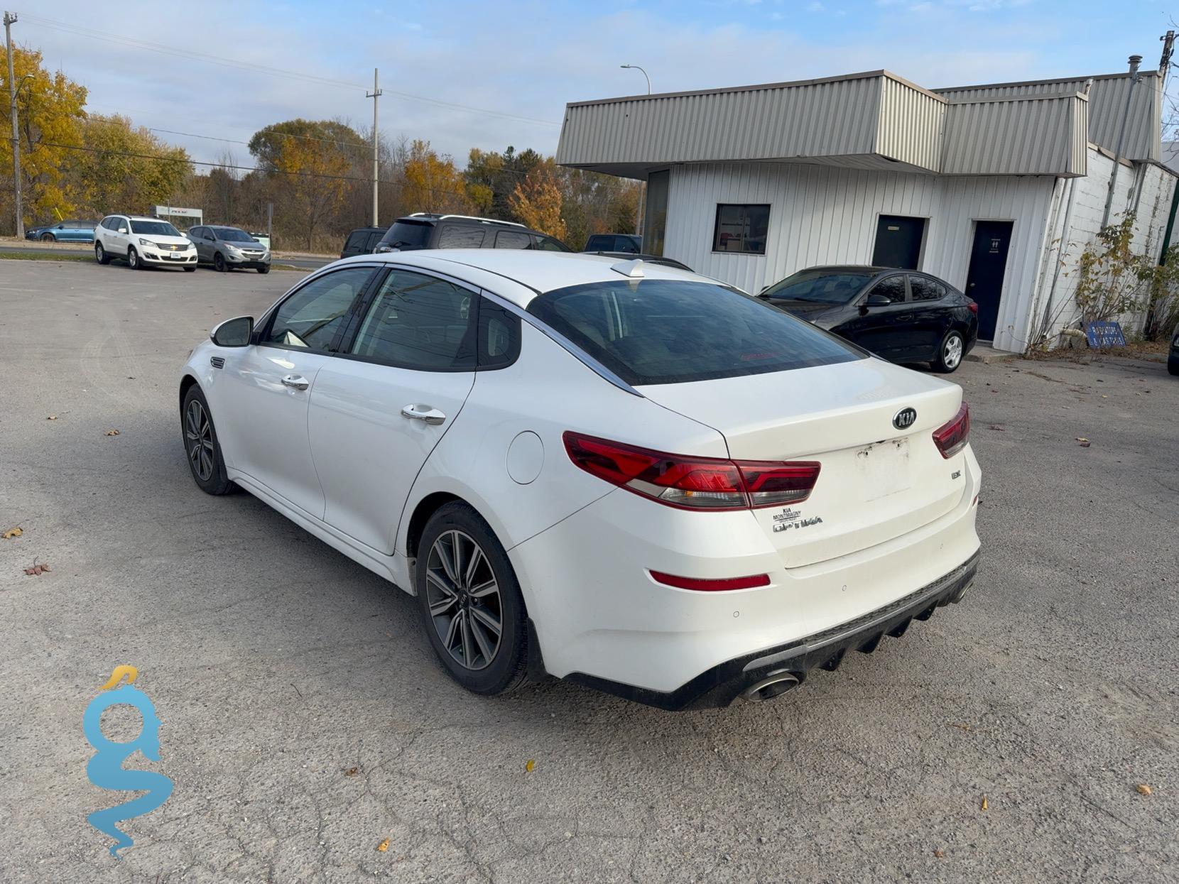 Kia Optima 2.4 GLS, JSL