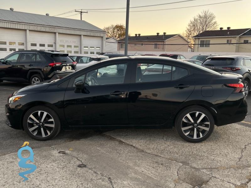 Nissan Versa 1.6 Grade SR