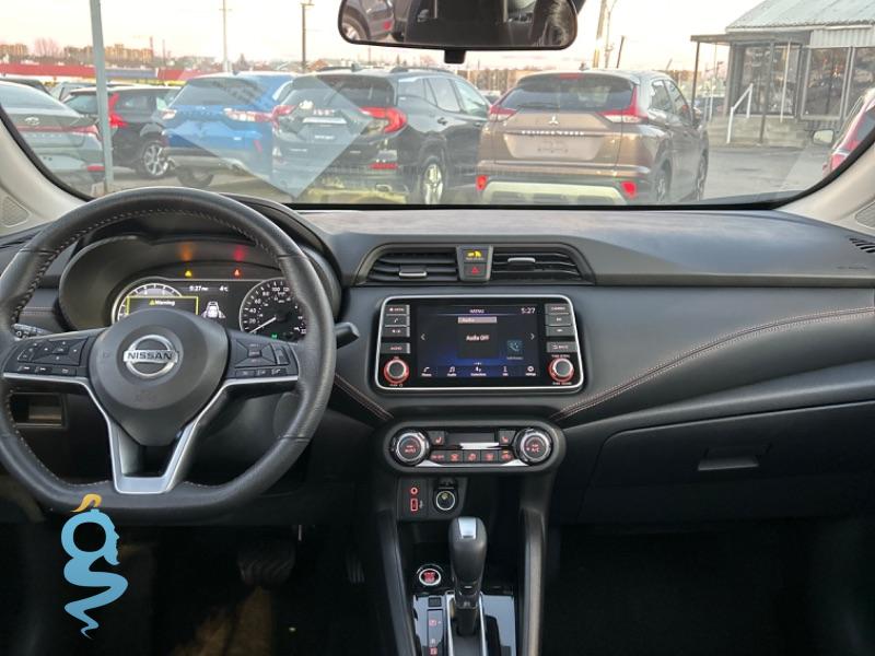 Nissan Versa 1.6 Grade SR