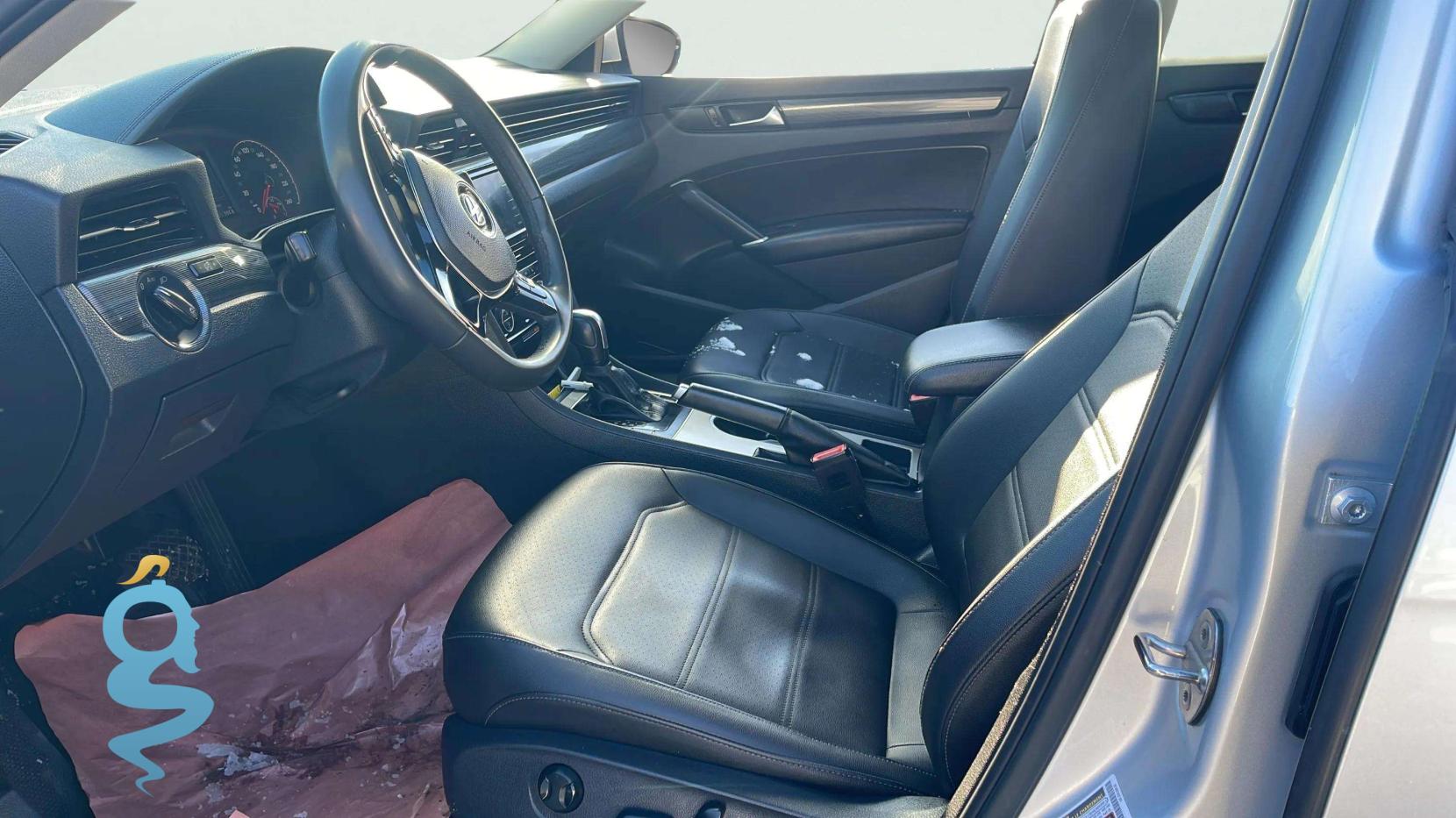 Volkswagen Passat 2.0 Highline Passat Variant (B8, facelift 2019)